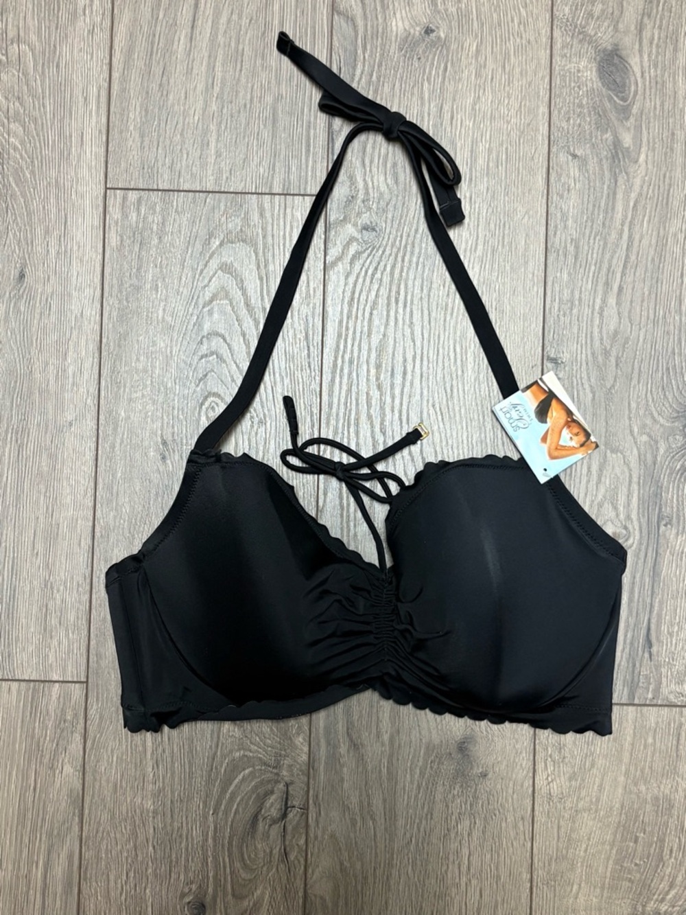 smart & sexy Black Halter Bikini Top